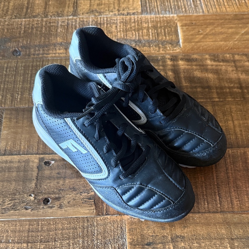 Franklin Black Baseball Cleats Size 13